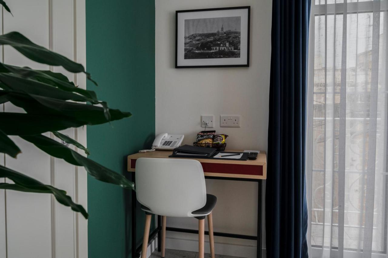 Townhouse17 Boutique Bed & Breakfast 维多利亚 外观 照片